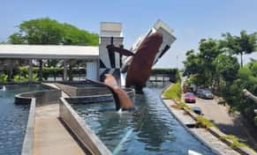 Hotel MUNBA Museo Nacional de la Ballena con day pass