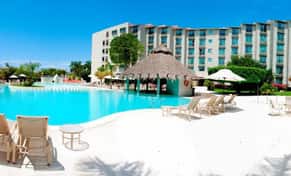 Hotel Gamma Plaza Ixtapa con day pass