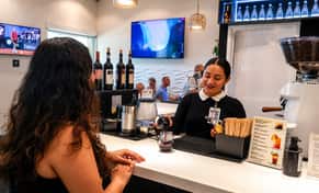 Hotel Mera VIP Lounges Terminal 2 con day pass