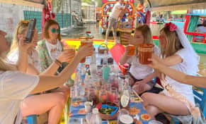 Hotel Visita Xochimilco con day pass