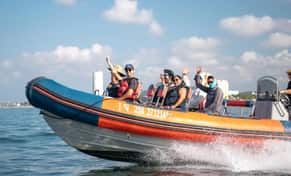 Hotel MUNBA Expeditions con day pass