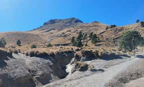 Hotel Tours de Montaña, La Malinche, Iztaccíhuatl y Popocatépetl con day pass