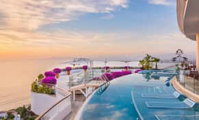 Hotel Grand Miramar All Luxury Suites & Residences con day pass