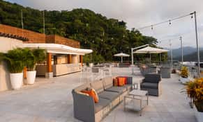 Hotel Grand Miramar All Luxury Suites & Residences con day pass