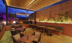 Hotel City Centro by Marriott Oaxaca con day pass