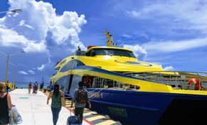 Hotel Ultramar Ferry Cancún - Isla Mujeres con day pass