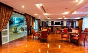 Hotel Krystal Satelite Maria Barbara con day pass