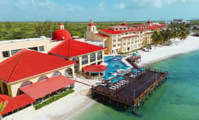 Hotel All Ritmo Cancún Resort & Waterpark con day pass