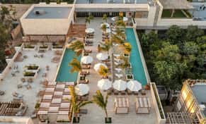 Hotel Motto by Hilton Tulum con day pass