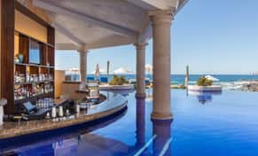 Hotel Hacienda Encantada Resort & Residences con day pass