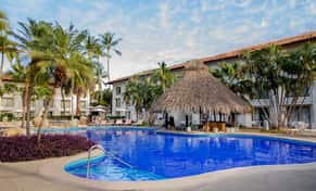 Hotel Plaza Pelicanos Club Beach Resort con day pass