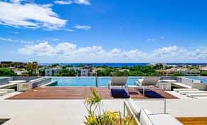 Hotel Aloft Playa del Carmen con day pass