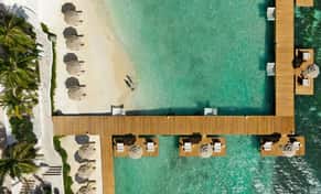 Hotel Impression Isla Mujeres by Secrets con day pass