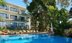 Hotel Cristalino Lagoon Front Hotel, Restaurant & Spa con day pass