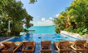 Hotel Cristalino Lagoon Front Hotel, Restaurant & Spa con day pass