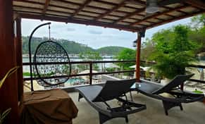 Hotel Nirú Beach Club by Binniguenda Huatulco con day pass
