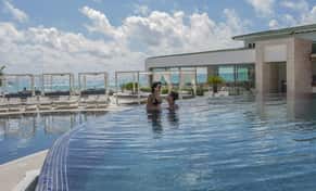 Hotel Sandos Cancún con day pass
