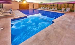 Hotel City Express Plus by Marriott Puerto Vallarta con day pass