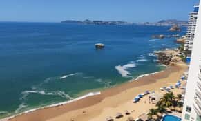 Hotel Amares Acapulco con day pass