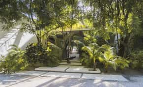 Hotel Lula, a Small Luxury Hotel con day pass