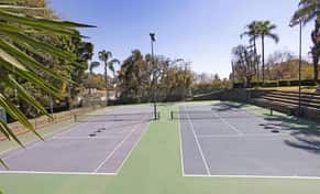 Hotel Hotel Racquet Cuernavaca con day pass