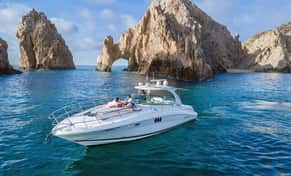 Hotel Vive el lujo en altamar a bordo del EMMA con day pass