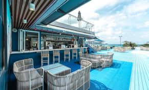 Hotel Hotel Clover Patong Phuket con day pass