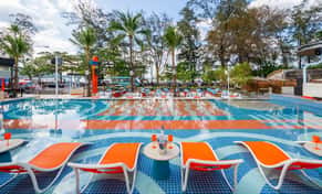Hotel Courtyard By Marriott Phuket, Patong Beach Resort con day pass