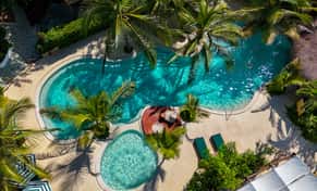 Hotel zzzAura Hotel Barú con day pass