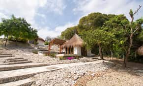 Hotel zzzAmalife Beach Club & Hotel con day pass