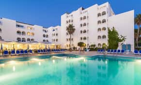 Hotel zzzGlobales Apartamentos Lord Nelson con day pass