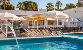 Hotel zzzGlobales Lord Nelson con day pass