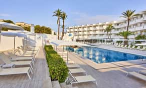 Hotel zzzGlobales Cala Bona con day pass