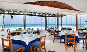 Hotel zzzGrand Park Royal Cozumel con day pass