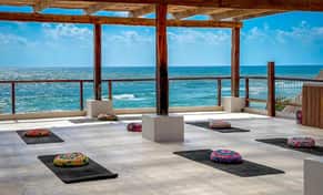 Hotel zzzAmansala Eco-Chic Resort & Spa con day pass
