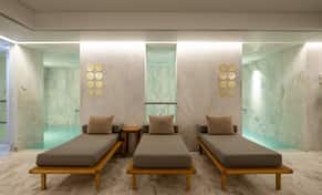 Hotel zzzAzure Wellness & Spa con day pass