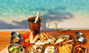 Hotel zzzNORA Beach Club con day pass