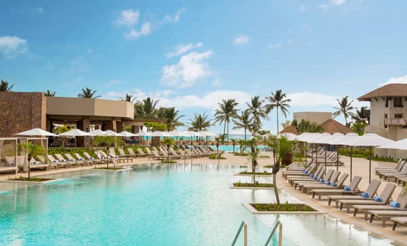 Hotel Dreams Playa Esmeralda Resort & Spa con day pass