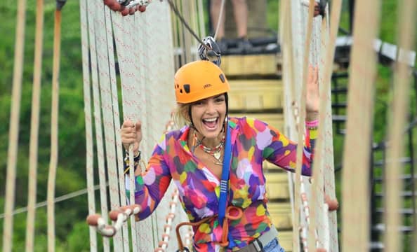 Hotel Tour Triple AAAdventure Buggys, Zip Line y Catamaran con day pass