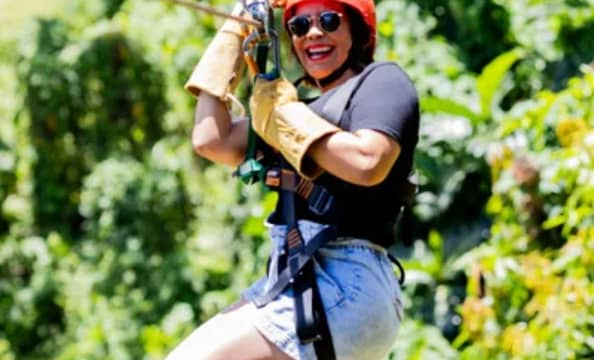 Hotel Ziplines and Monkeyland Combo con day pass
