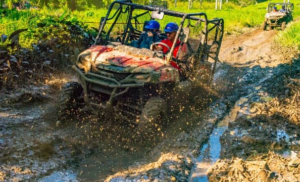 Hotel Jungle Buggies Adventures con day pass