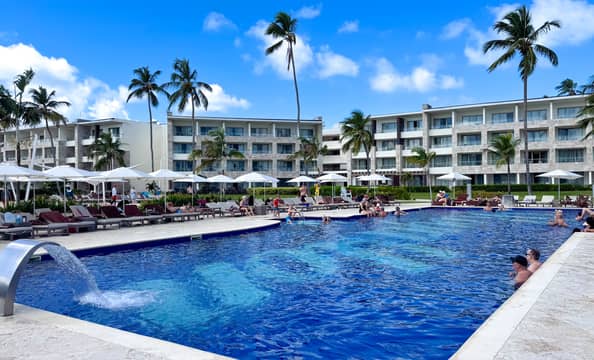 Hotel Royalton Bavaro, An Autograph Collection All-Inclusive Resort con day pass