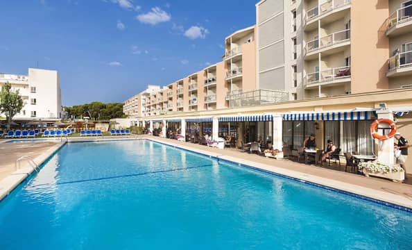 Hotel Globales Playa Santa Ponsa con day pass