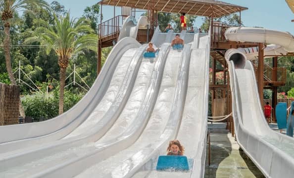 Hotel Magic Tropical Splash con day pass
