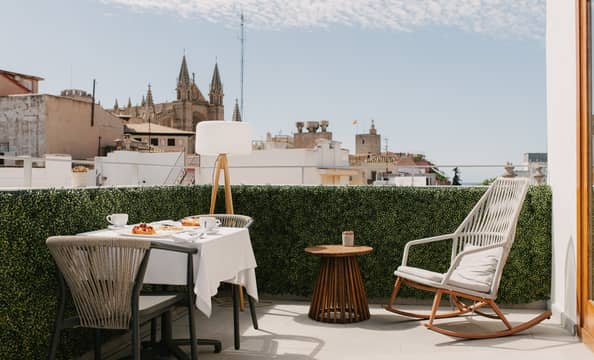 Hotel Nivia Born Boutique Hotel con day pass