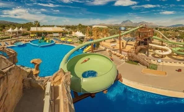 Hotel Magic Robin Hood con day pass