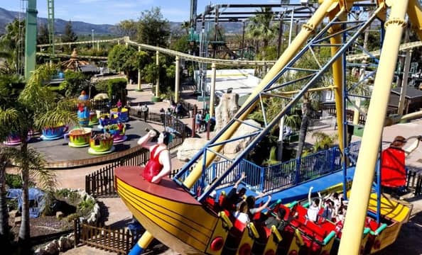 Hotel Magic Games con day pass