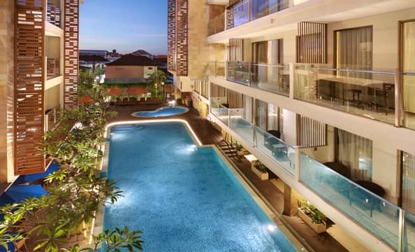 Hotel Harper Kuta con day pass
