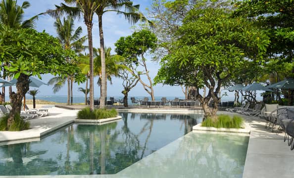 Hotel The ANVAYA Beach Resort Bali con day pass