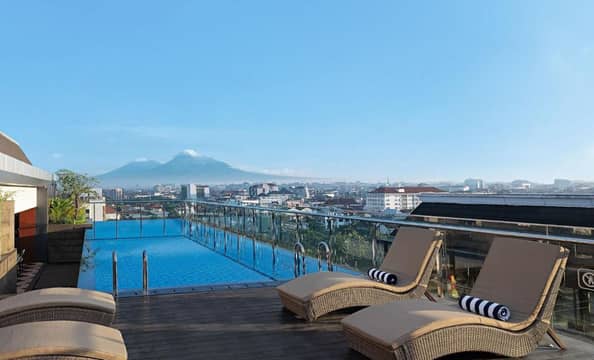 Hotel Royal Malioboro by Aston con day pass